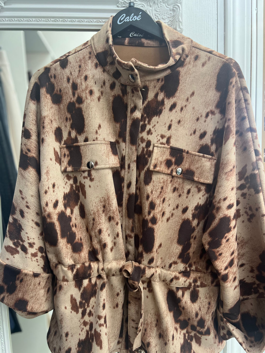 Chaqueta Mucca Print Café